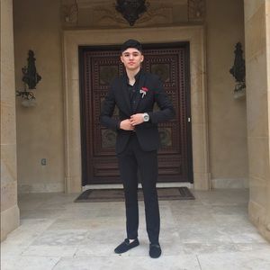 Meet your Posher, Alberto